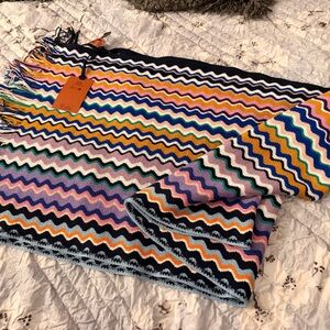 Missoni Multicolor Zigzag Knit scarf